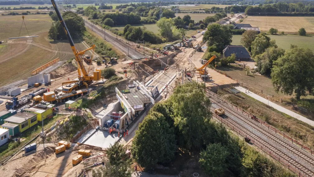 Vechtdalverbinding, viaduct wordt geplaatst