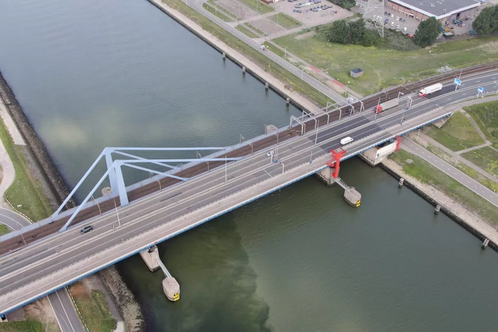 Tijdelijke Verbinding Suurhoffbrug